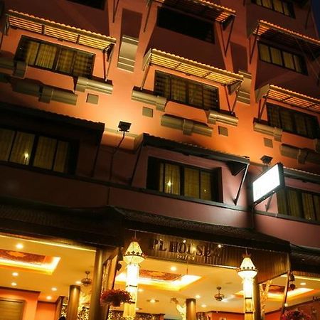 Pl Guesthouse Patong ภายนอก รูปภาพ