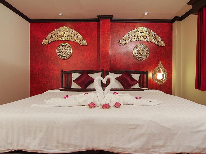 Pl Guesthouse Patong ภายนอก รูปภาพ