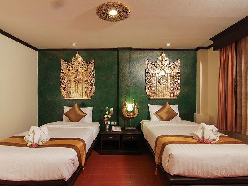 Pl Guesthouse Patong ภายนอก รูปภาพ